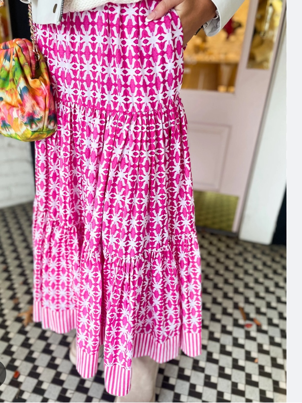 Brooks Avenue Women’s Pink Patterned Tiered Maxi Skirt with Elastic Waist - Picture 4 of 6
